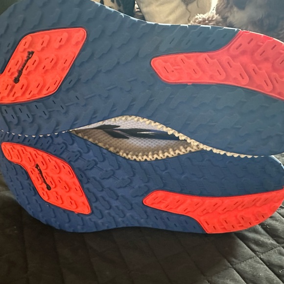 Adidas 4dfwd 2 - Picture 3 of 5